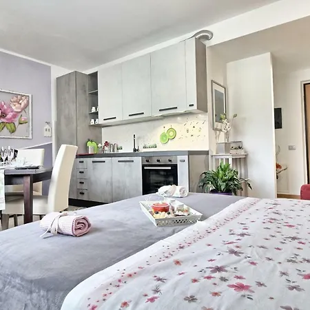 Appartement Casa Ada Como Lake